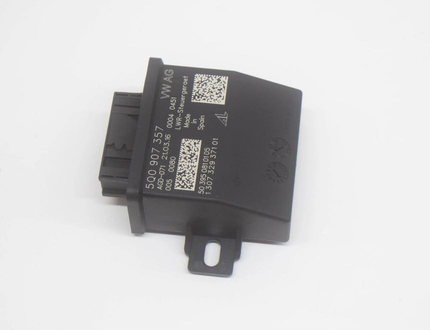 AUDI A3 8V (2012-2020) Блок света 5Q0907357 13333784