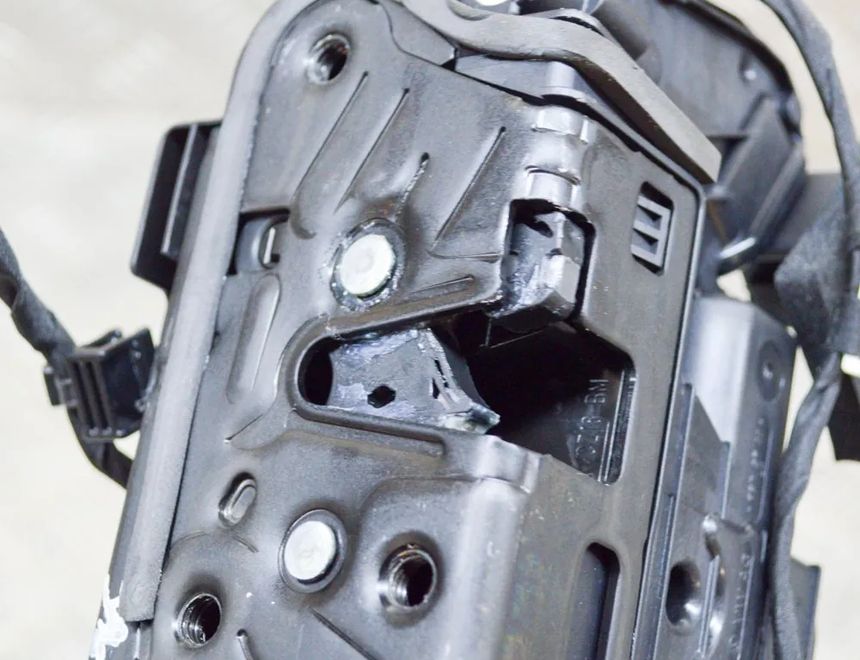 VOLKSWAGEN ID.3 1 generation (2019-2023) Замок передней левой двери 5TC837015B,45830180 13731879