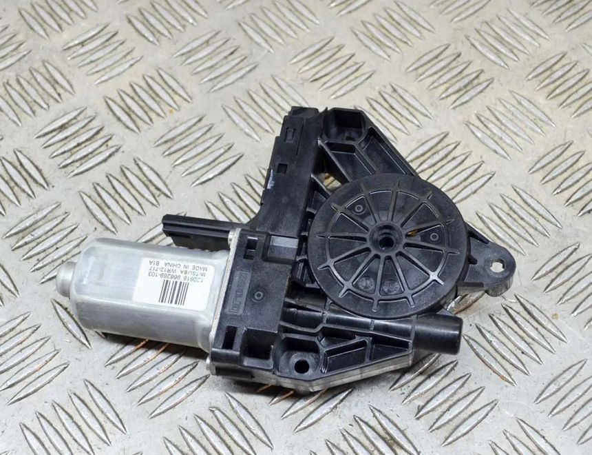 VOLVO V60 1 generation (2010-2020) Priekšējo labo durvju logu pacelšanas motorīts WR12-717,966269-103 13739809