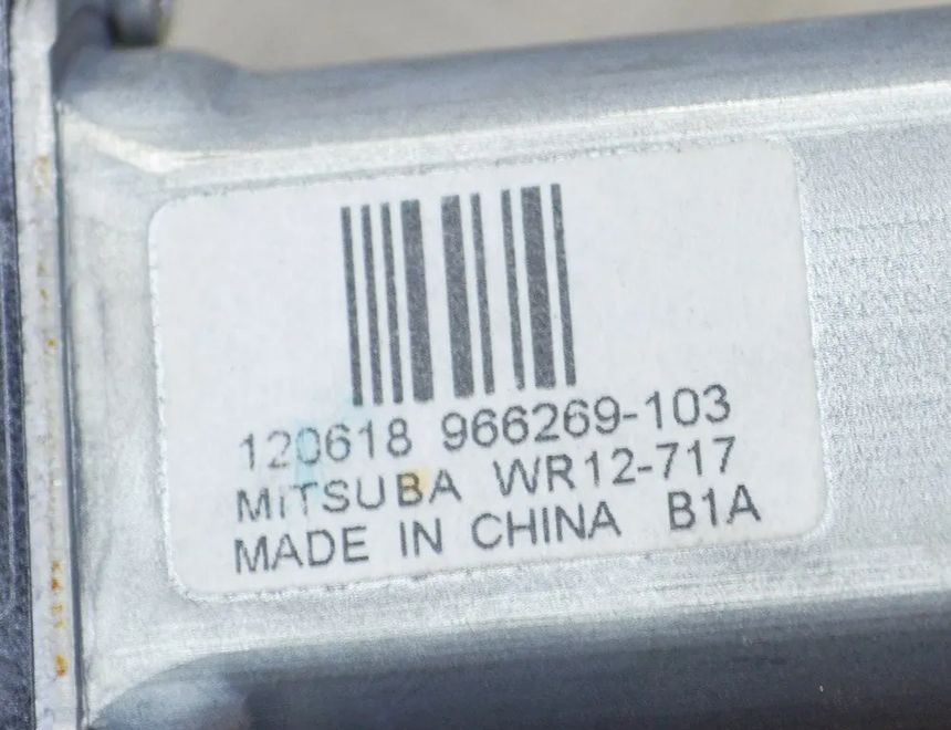 VOLVO V60 1 generation (2010-2020) Priekšējo labo durvju logu pacelšanas motorīts WR12-717,966269-103 13739809