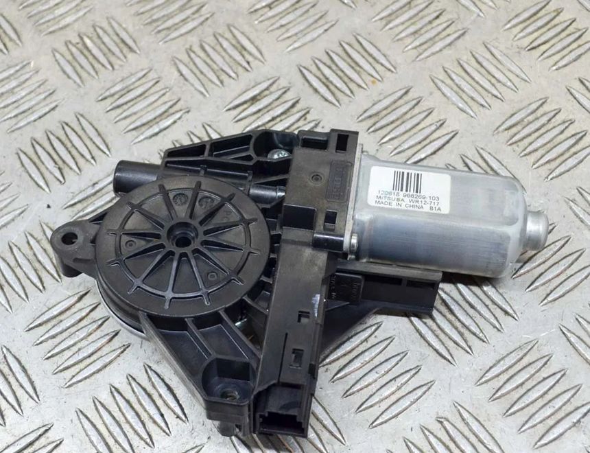 VOLVO V60 1 generation (2010-2020) Priekšējo labo durvju logu pacelšanas motorīts WR12-717,966269-103 13739809