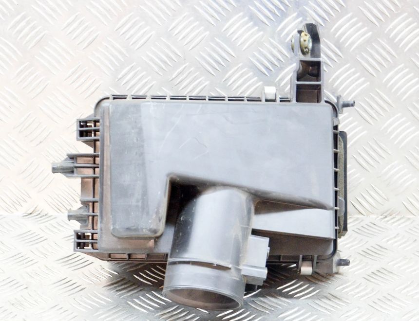 NISSAN Qashqai 2 generation (2013-2023) Air Filter Box HV80A 13758876