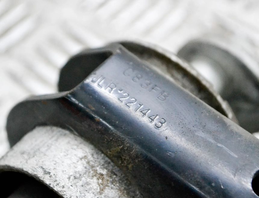 JAGUAR I-Pace 1 generation (2018-2023) Aizmugurējā kreisā svira/ričags C83FB,JLR1221443 13925419