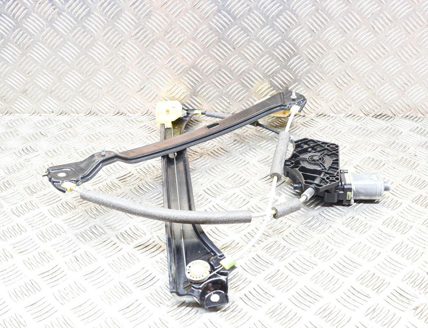 SKODA Superb 3 generation (2015-2023) Front Right Door Window Regulator 5Q0959803,0130822716,E850202100,3V0837462A 13999194