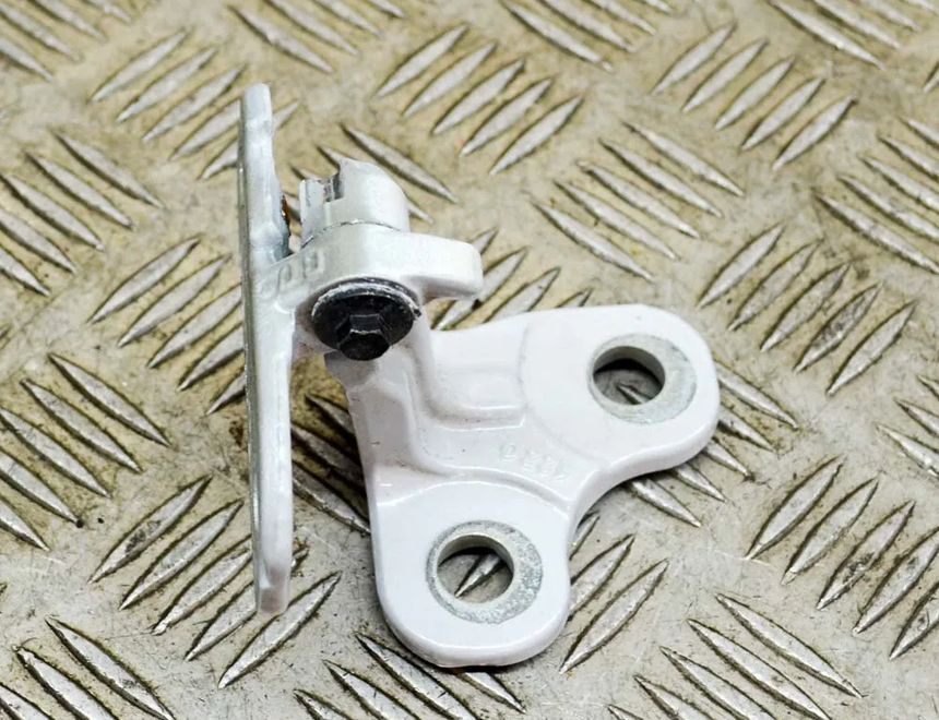 JAGUAR F-Pace 1 generation (2016-2024) Задний левый дверной шарнир CPLA-228A65-AE 13999532