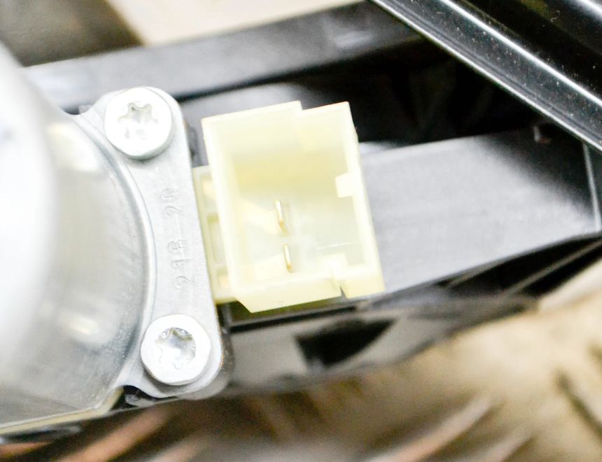 SKODA Kodiaq 1 generation (2017-2024) Priekšējo labo durvju logu pacēlājs 565837462,0130822716,E850202100,5Q0959802B,5Q0959802 14527532