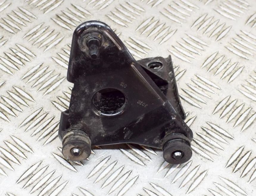 SKODA Superb 3 generation (2015-2023) ABS Pump Holder 5Q2614235G 14549320