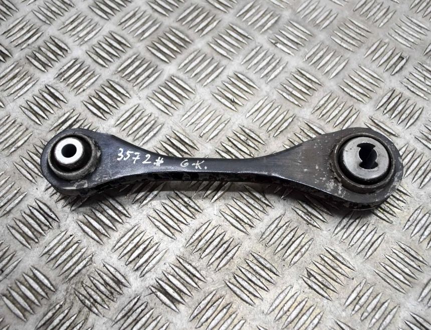 BMW 3 Series G20/G21/G28 (2018-2024) Aizmugurējā kreisā svira/ričags 6878633,6878631 14686661