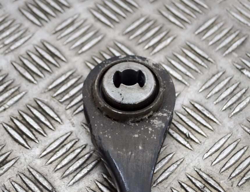 BMW 3 Series G20/G21/G28 (2018-2024) Aizmugurējā kreisā svira/ričags 6878633,6878631 14686661