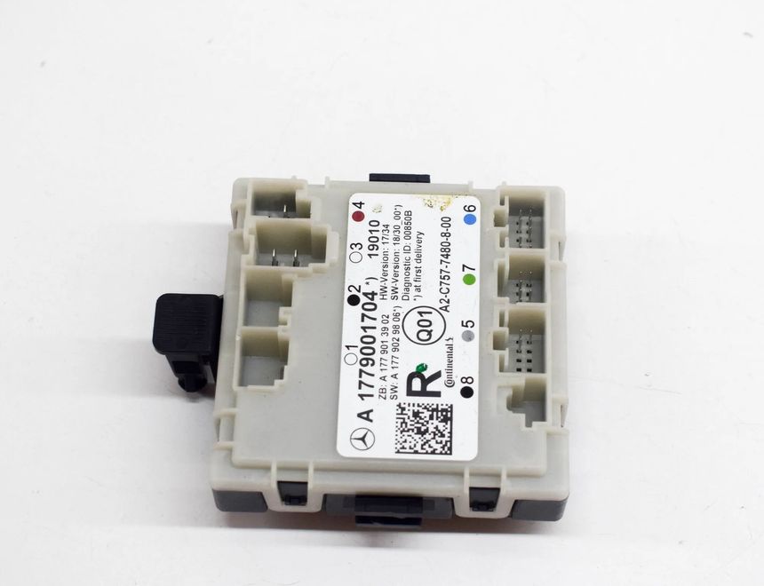 MERCEDES-BENZ A-Class W177 (2018-2024) Блок управления дверей задние правые A1779029806,A1779013902,A1779001704 15204952