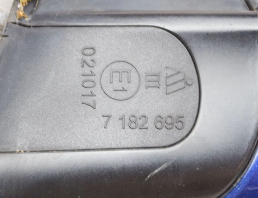 BMW 3 Series E90/E91/E92/E93 (2004-2013) Priekšējo labo durvju spogulis E1021017,7182695 15235577