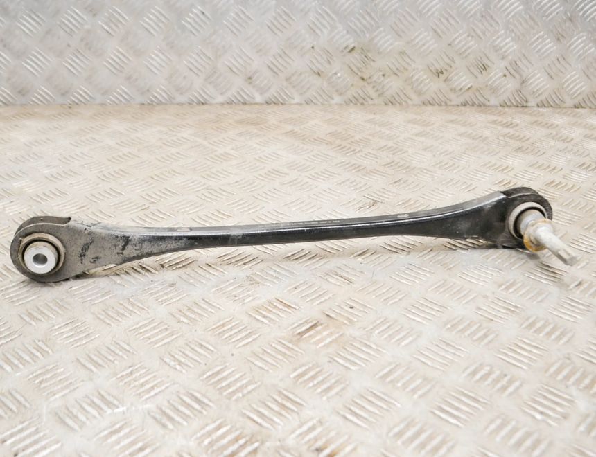 BMW 3 Series G20/G21/G28 (2018-2024) Рычаг задний правый 6882552 15394108