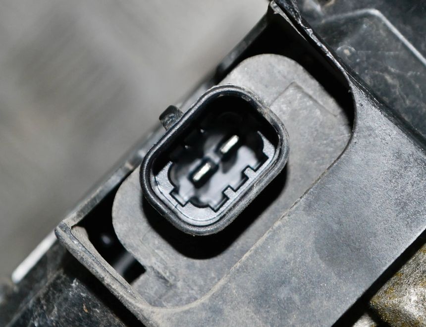 OPEL Mokka 1 generation (2012-2015) Alternator FGN12S064,2619573B,13597226 17149571