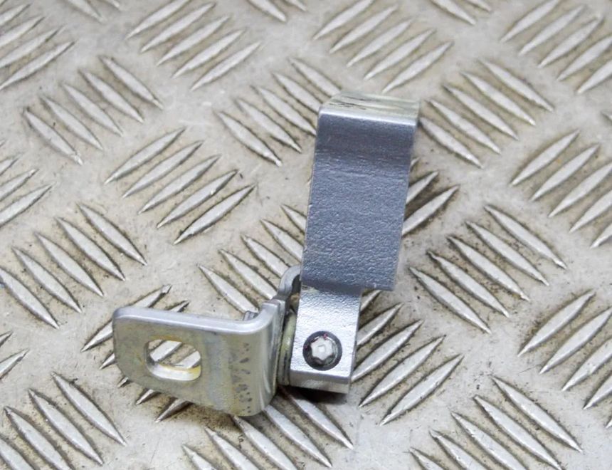 FORD Puma 2 generation (2019-2023) Задний левый дверной шарнир L1TB-S26811-AC 17216872