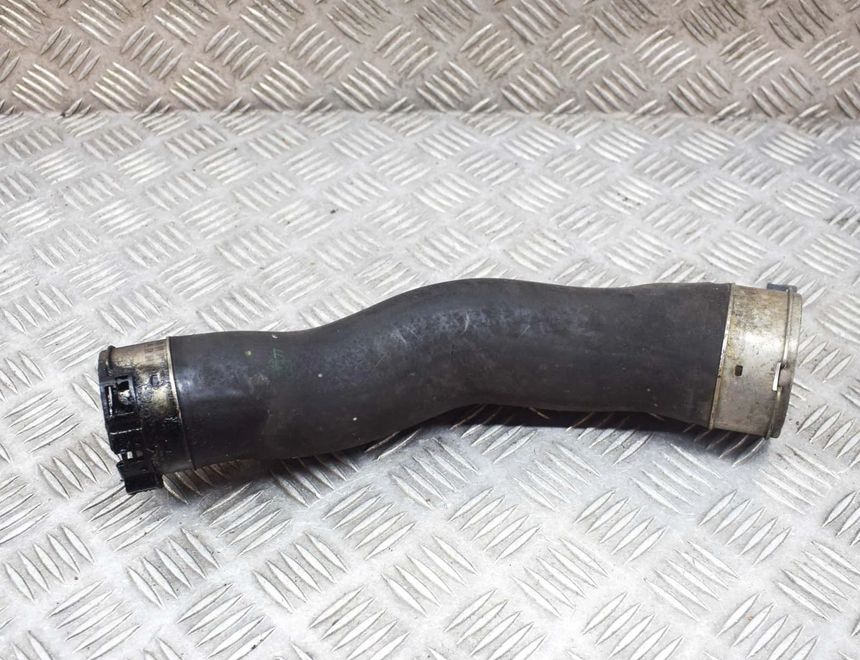 BMW X3 F25 (2010-2017) Intercooler Hose Pipe 17560702