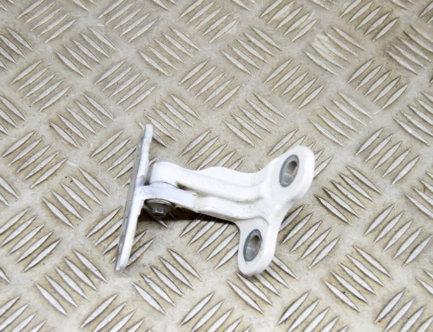 JAGUAR I-Pace 1 generation (2018-2023) Задний левый дверной шарнир CPLA-228A65-AE 17767979