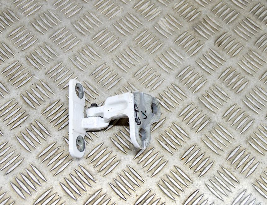 JAGUAR I-Pace 1 generation (2018-2023) Петля задней правой двери CPLA-228A66-AD 17767997