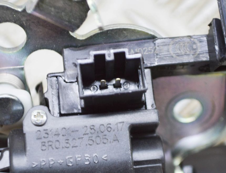 AUDI RS 3 8VA (2015-2021) Замок крышки багажника 8R0827505A 20445964