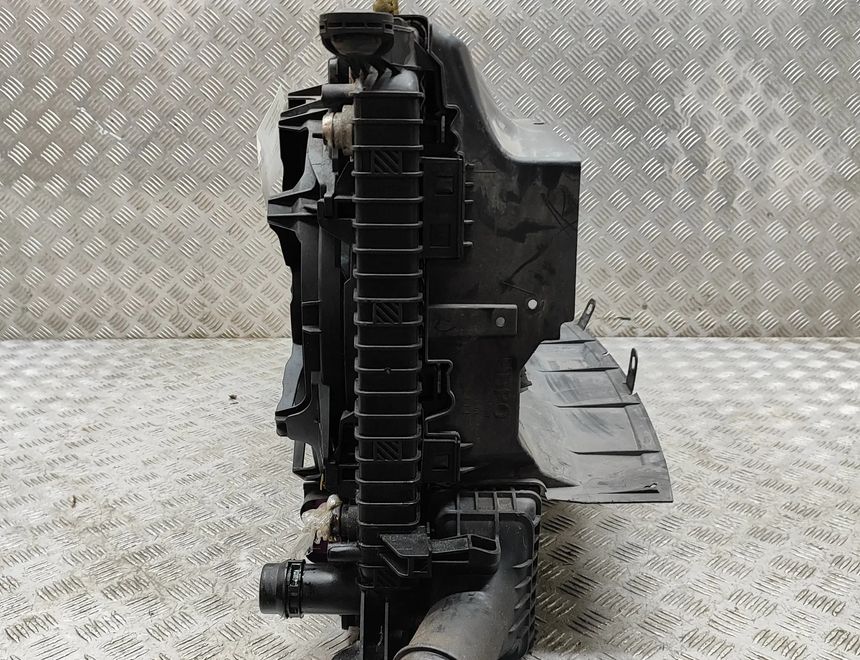 PORSCHE Macan 1 generation (2013-2023) Cooling Parts 95B121003A,95B.121.003.A,95B959455A,95B.959.455.A,95B959455,95B.959.455,8K0145805E,8K0.145.805.E,8K0121251AL,8K0.121.251.AL 21925366