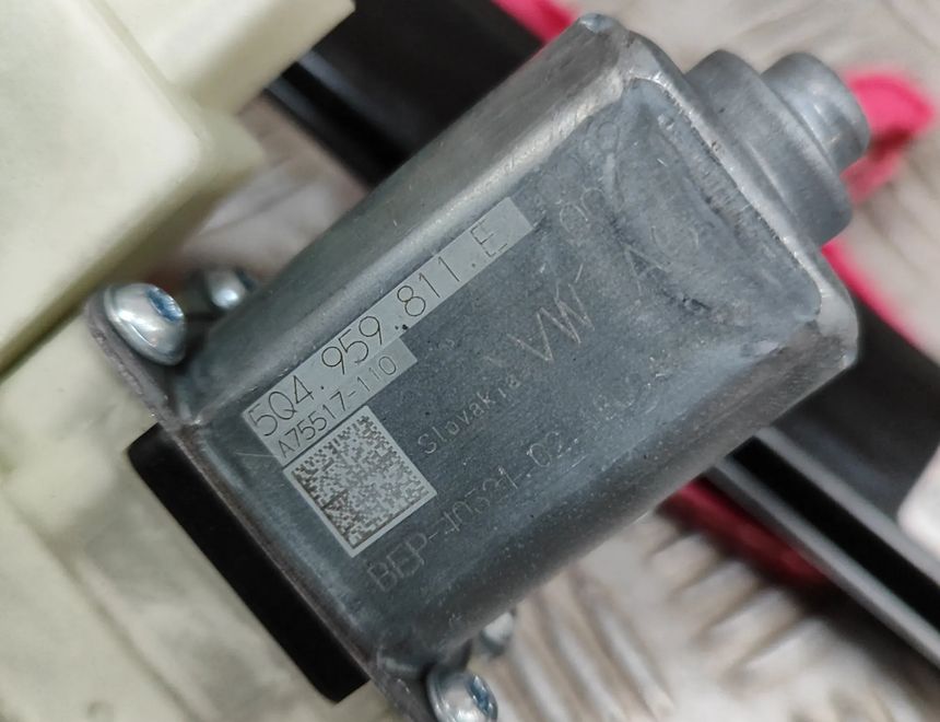 VOLKSWAGEN Passat B8 (2014-2023) Стеклоподъемник задней правой двери 5Q4959811E,3G5839462B 22269269