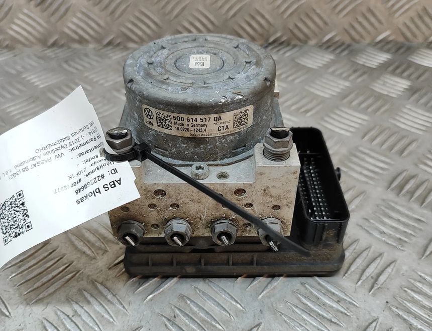 VOLKSWAGEN Passat B8 (2014-2023) ABS Bloks 5Q0614517DA 22269648