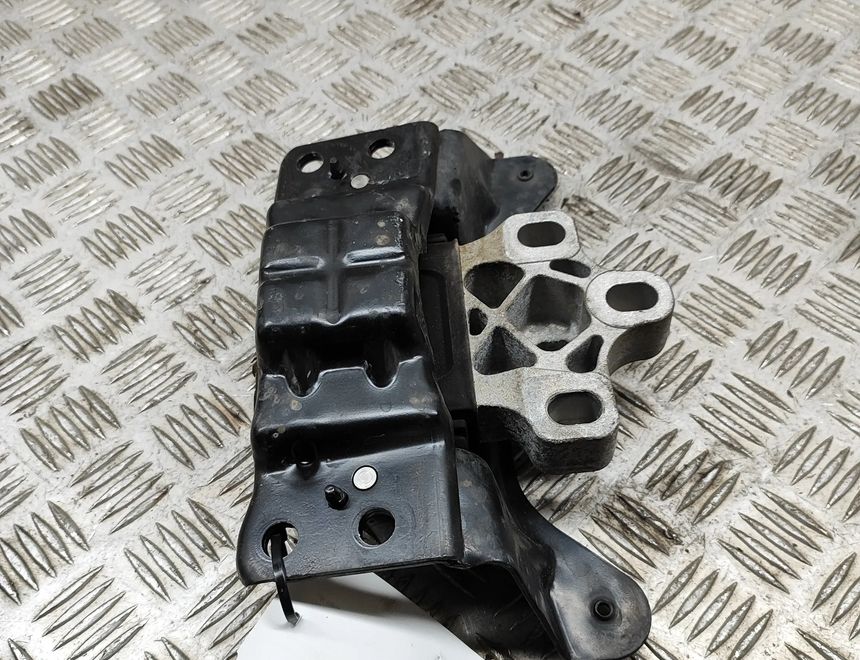 VOLKSWAGEN Golf 7 generation (2012-2024) Left Side Engine Mount 5Q0199555AS 22419195