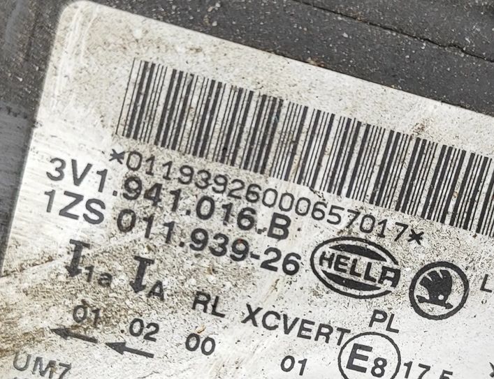 SKODA Superb 3 generation (2015-2023) Front Right Headlight 4G0907397Q,4H0941329,8K0941597B,3V1941016B 22737236