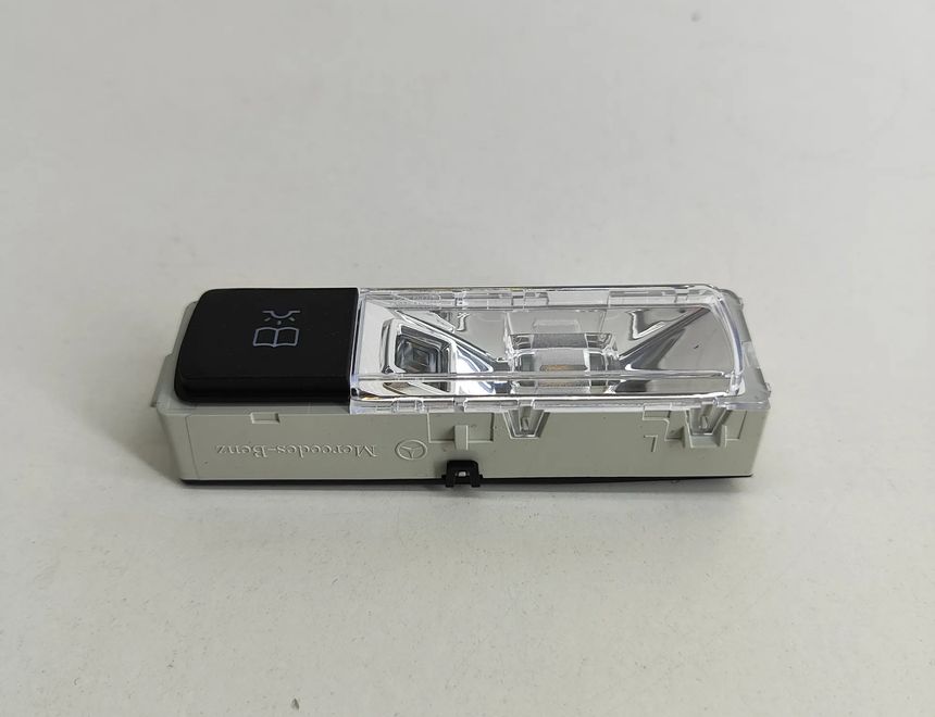 MERCEDES-BENZ A-Class W177 (2018-2024) Salona apgaismojums A0009064906 22964429