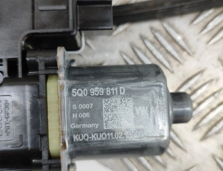 AUDI A1 GB (2018-2024) Rear left door window lifter 5Q0959811D,82G839461 23095187