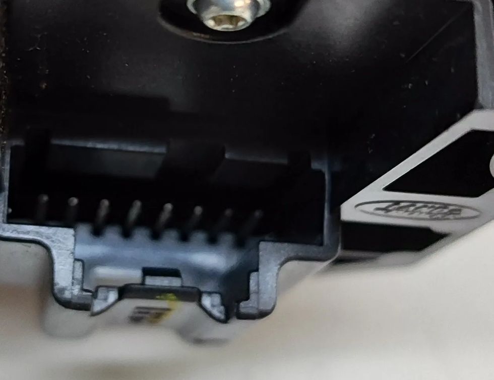 LAND ROVER Range Rover Evoque L538 (1 gen) (2011-2020) Stāvbremzes poga GJ32-2B623-AA 23441307