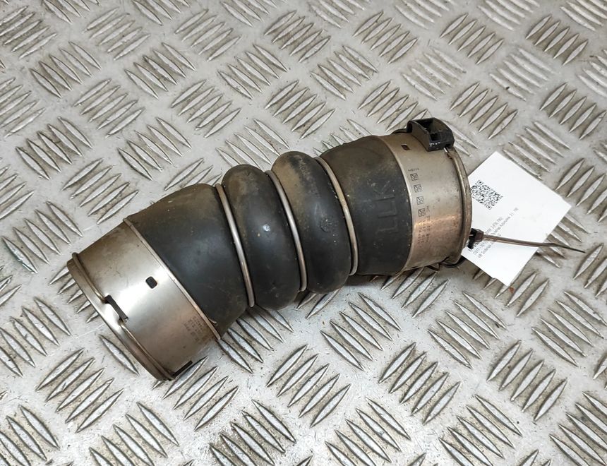 BMW 3 Series F30/F31 (2011-2020) Шланг радиатора интеркулера правый 8513450 23772500