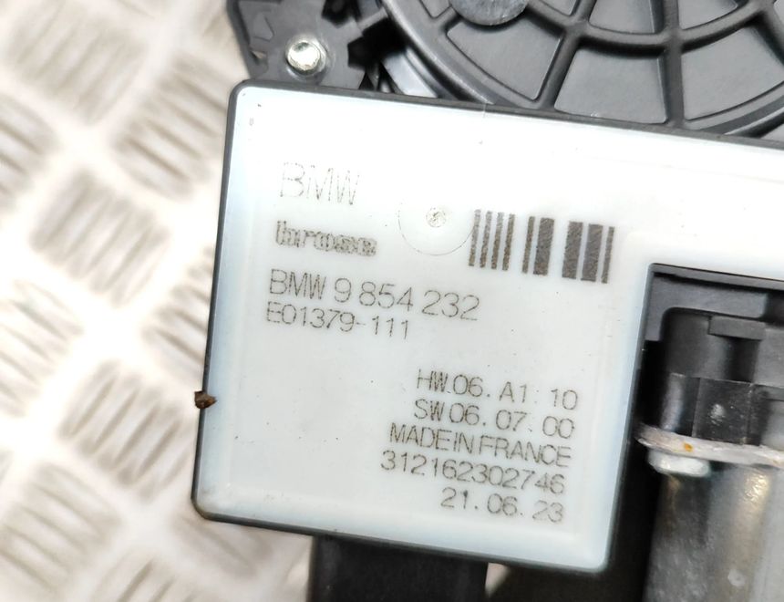 BMW i4 1 generation (2021-2024) Rear Right Door Window Regulator 9854232,9854496 23807991