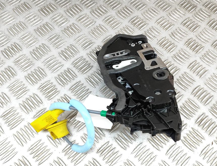 BMW i4 1 generation (2021-2024) Aizmugurējā labā durvju slēdzene 7445054 23808208