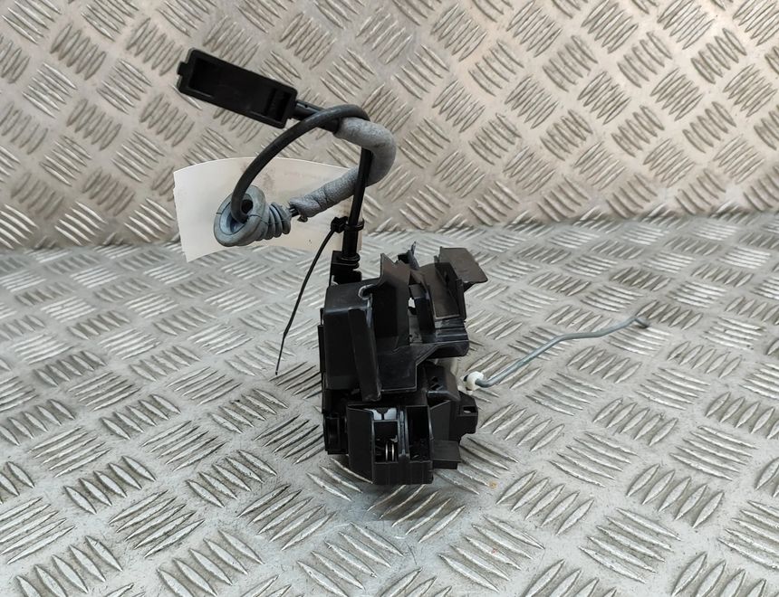 VOLVO XC90 2 generation (2014-2024) Замок передней левой двери C26966-106,31349894 23835240