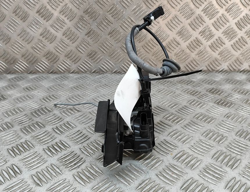 VOLVO XC90 2 generation (2014-2024) Замок передней левой двери C26966-106,31349894 23835240