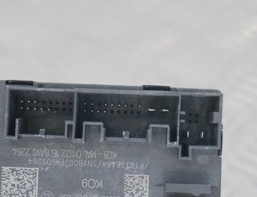 AUDI A3 8V (2012-2020) Aizmugurējo kreiso durvju vadības bloks 5Q0959595E5Q0959595B 2400406