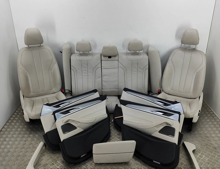 BMW 5 Series G30/G31 (2016-2023) Interior Seats W/ Door Cards Kit 9330670,7478320,7478319,7477199,7477200 24296014