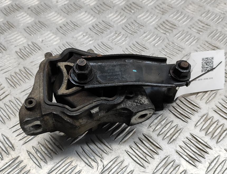 VOLVO V60 2 generation (2018-2023) Right Side Engine Mount 30748173,6G92-6P082-LB,30671219,6G92-6P082-AB,31330138 24539398