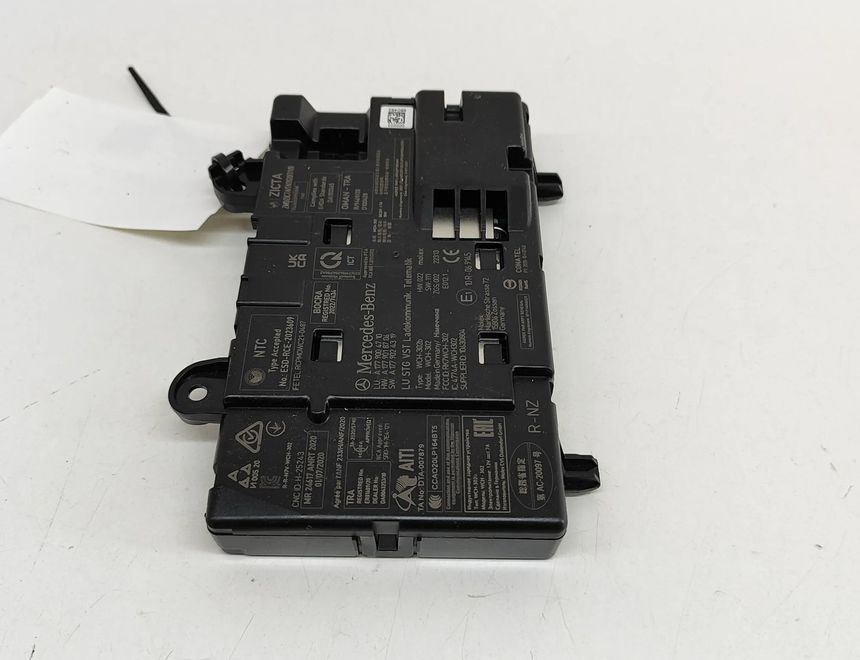 MERCEDES-BENZ GLE W167 (2019-2024) Wireless charging station A1779004710,A1779018706,A1779024319,10R-069145 24713088