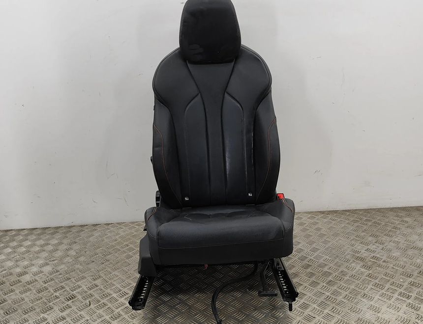 SKODA Enyaq 1 generation (2020-2023) Interior Seats W/ Door Cards Kit 5LB867014G,5LG867023F,5LG867024F,1EA959760H,4K0881105K,5WA881046F,5LA885375G,3V0885502T,3V0885501C,5LB867013G 25079690