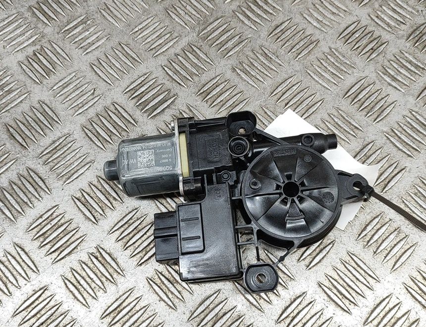 SKODA Octavia 3 generation (2013-2020) Rear Left Door Window Control Motor 5Q0959811E 25590765