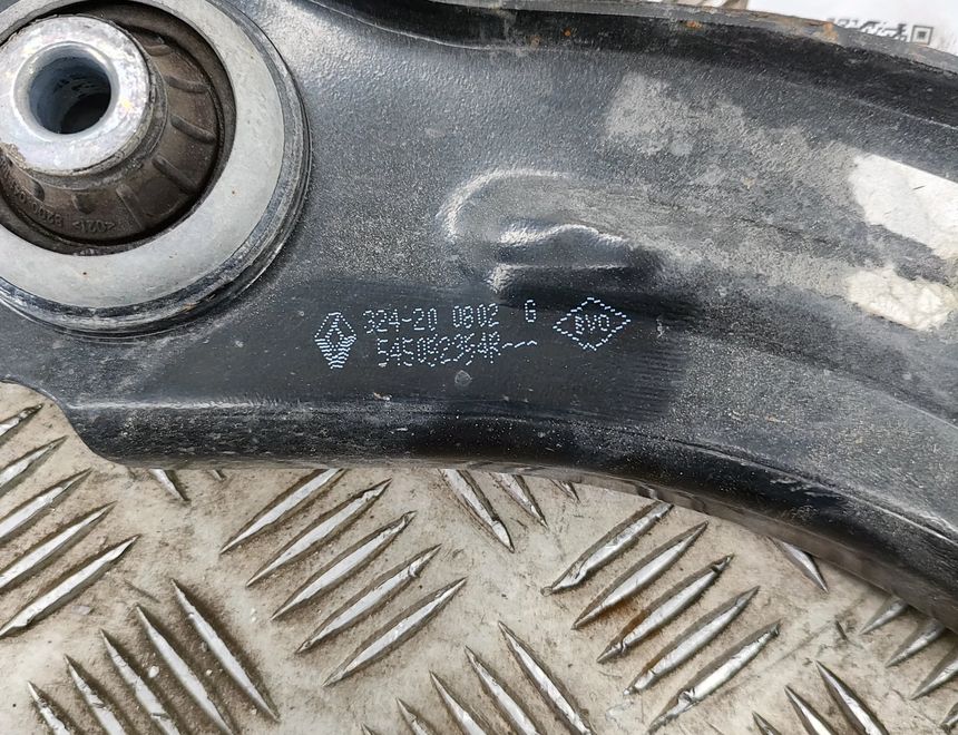 RENAULT Zoe 1 generation (2012-2023) Priekšējā kreisā apakšējā svira/ričags 545052354R 25614468