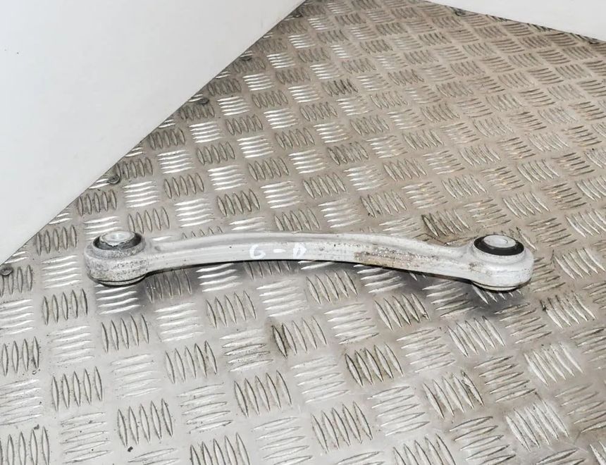 MERCEDES-BENZ C-Class W204/S204/C204 (2004-2015) Rear Right Arm 20409FI3 2565970