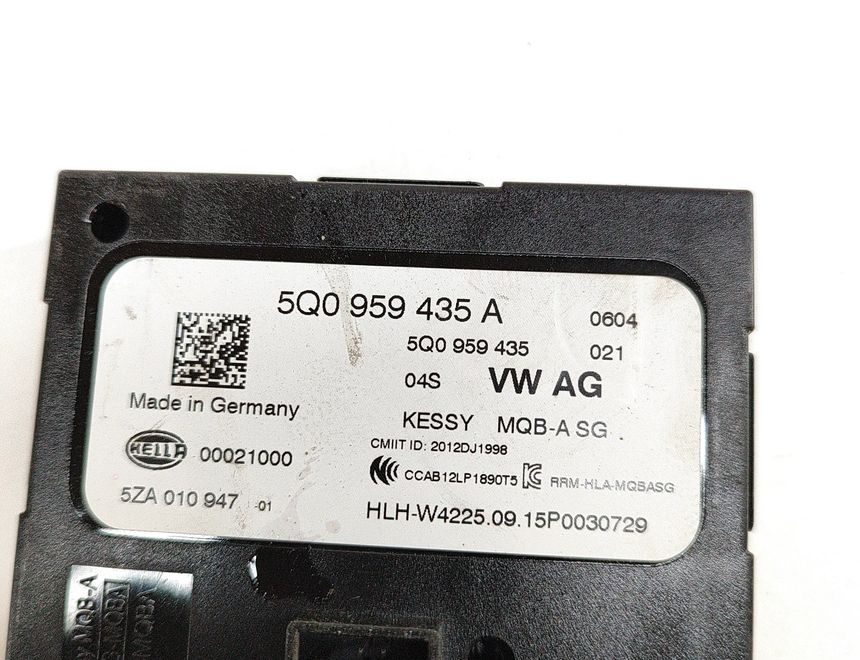 VOLKSWAGEN Golf 7 generation (2012-2024) Keyless Control Unit 5Q0959435A,5Q0959435,5ZA010947 25709203