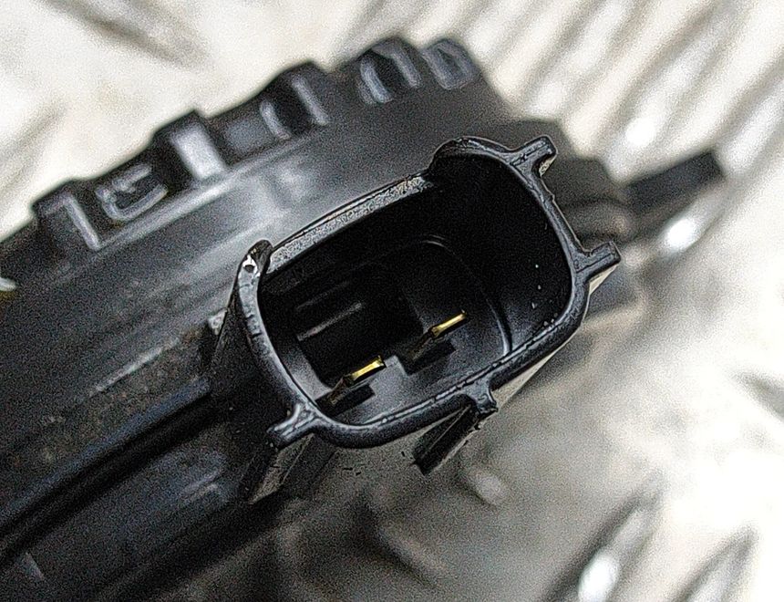 LEXUS RX 4 generation (2015-2024) Sadales vārpstas cilindra galvas magnēts 15370-31010 26552309