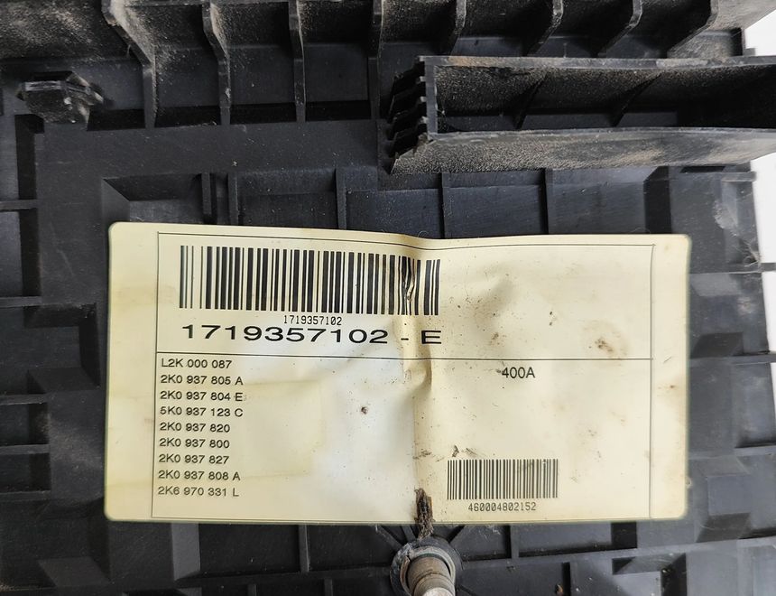 VOLKSWAGEN Caddy 4 generation (2015-2020) Fuse box 2K0937805A,2K0937804E,5K0937123C,2K0937820,2K6970331L,2K0937808A,2K0937827,2K0937800 26682345