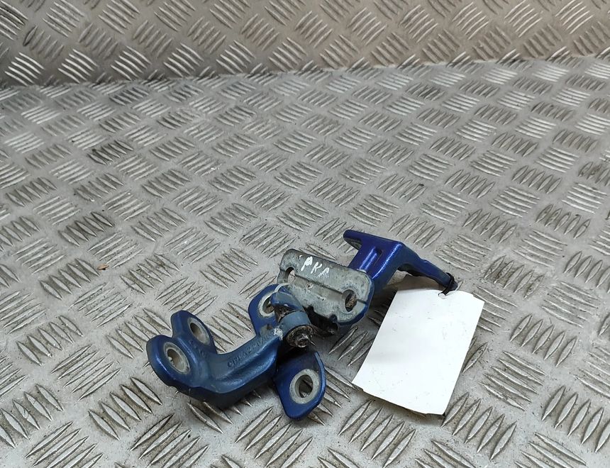 JAGUAR XE 1 generation (2014-2024) Front left Door Hinge CPLA-228A65-BA,CPLA-228A67-BC 26697005