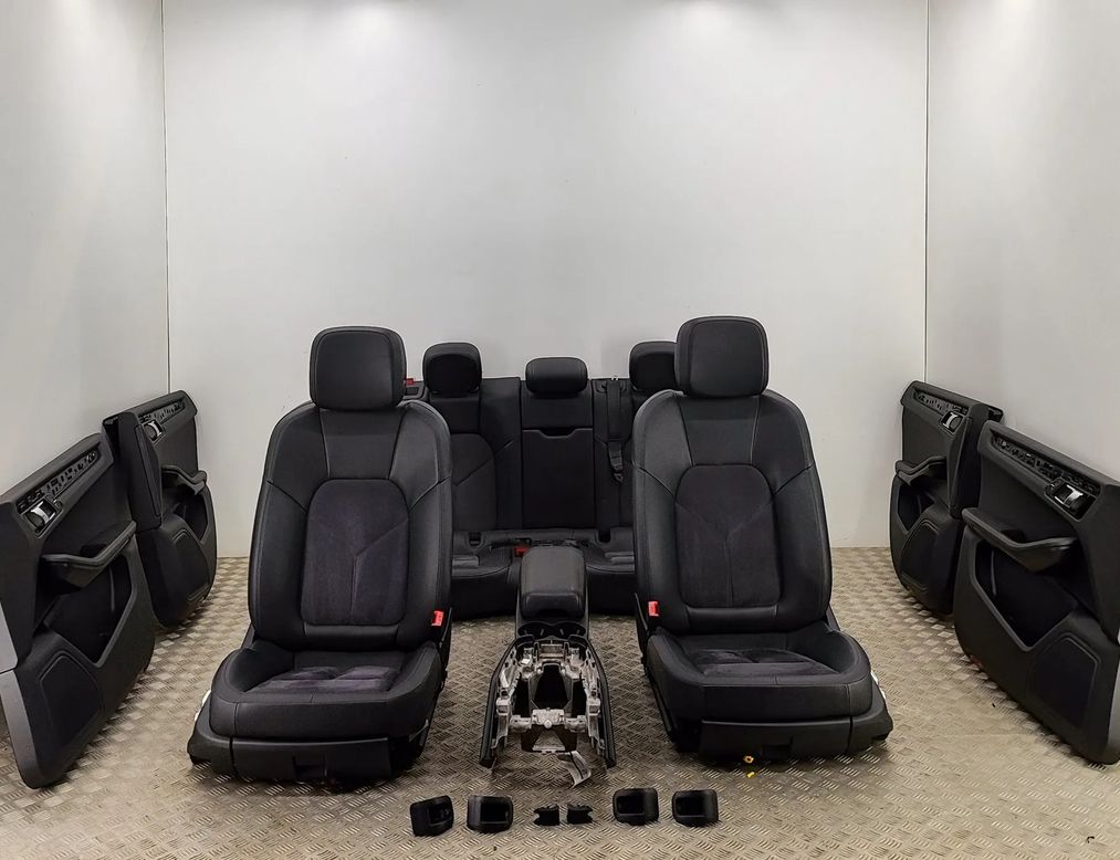 PORSCHE Macan 1 generation (2013-2023) Внутренние сиденья с комплектом дверных карт 95B863239D,95B867212,95B867211,95B867105,95B867011,95B867106,95B867012,7PP959760F 27273874