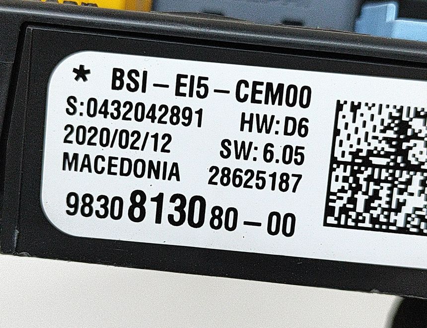 CITROËN C5 AirCross 1 generation (2017-2024) Блок предохранителей 9830813080,28625187 27503901