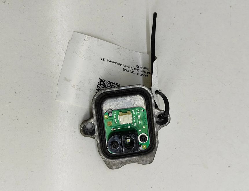 BMW 3 Series F30/F31 (2011-2020) LED lukturu vadības bloks 7419615 27550612